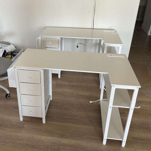 picture of two assembled desks